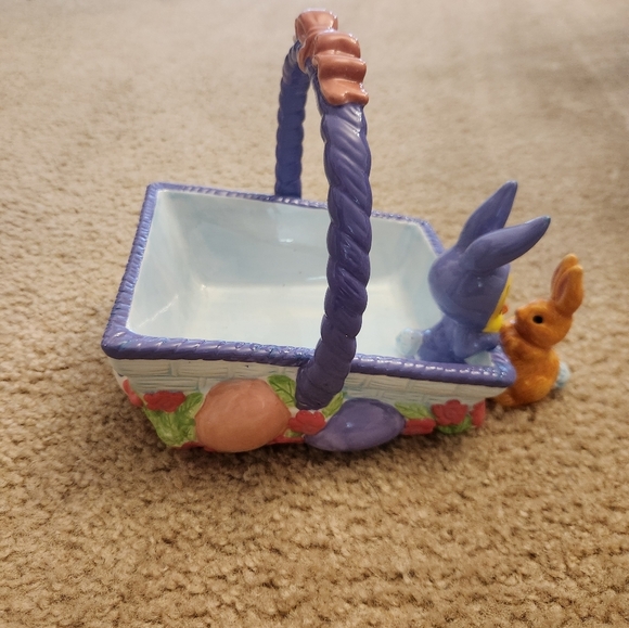 Vintage Ultra Rare Warner Bros. Tweety Bird Easter Basket Candy Dish 1999 - Picture 4 of 7